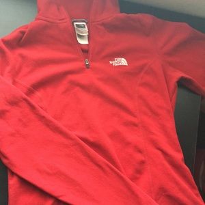 North Face fleece quarter zip pullover